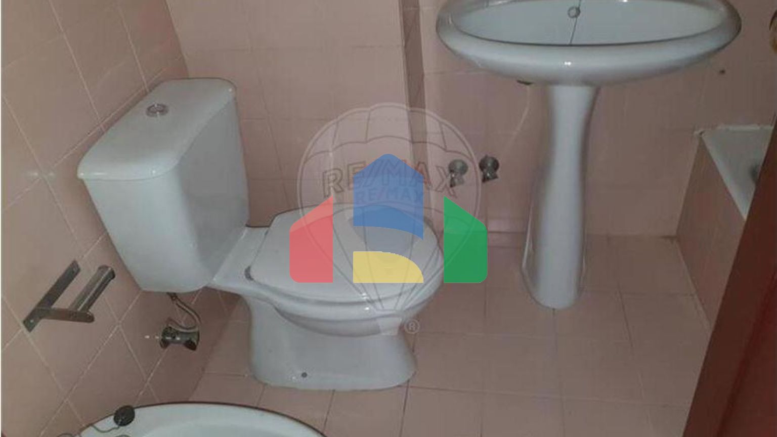 Residential - Condo/Apartment - T4 - Cidade da Maia, Maia - PT