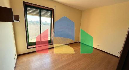 Residential - Condo/Apartment - T2 - Cidade da Maia, Maia - PT