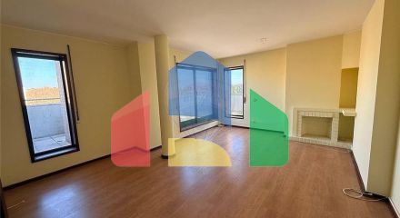 Residential - Condo/Apartment - T2 - Cidade da Maia, Maia - PT