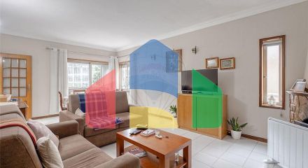 Residential - Condo/Apartment - T3 - Cidade da Maia, Maia - PT