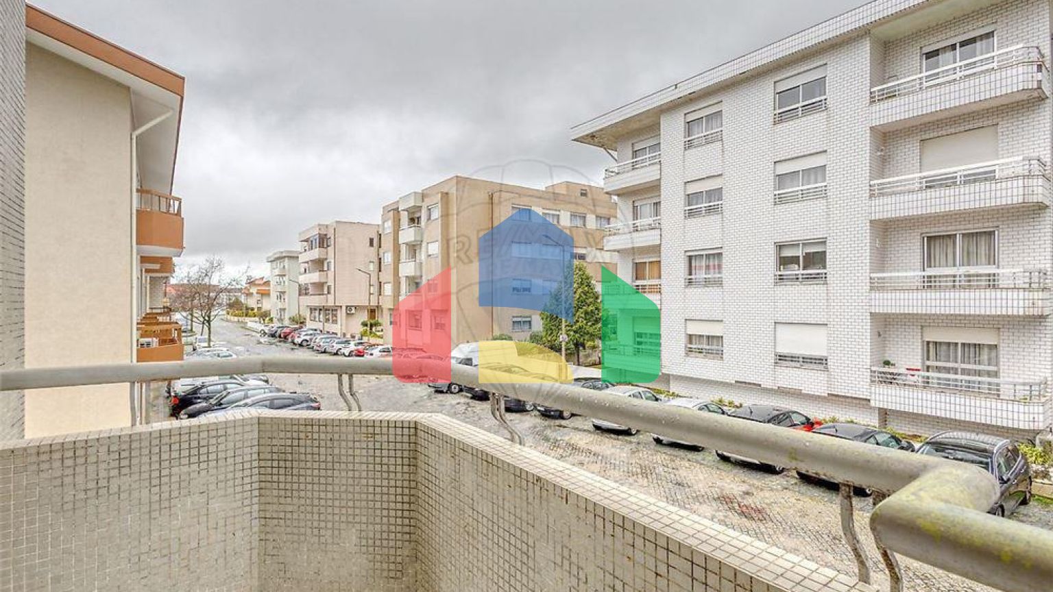 Residential - Condo/Apartment - T3 - Cidade da Maia, Maia - PT