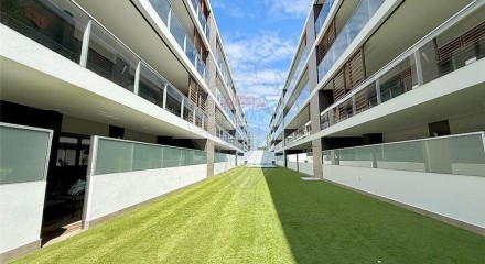 Residential - Condo/Apartment - T3 - Montenegro, Faro - PT