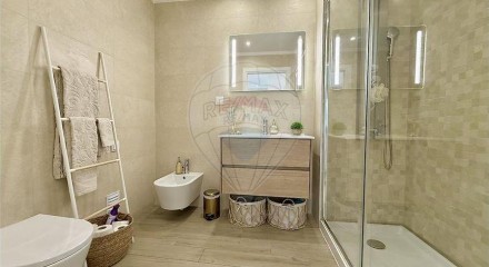 Residential - Condo/Apartment - T3 - Montenegro, Faro - PT