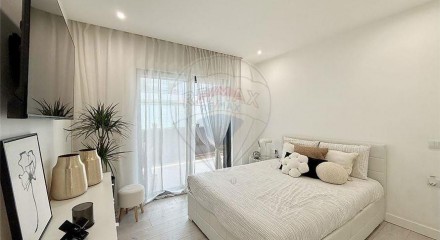 Residential - Condo/Apartment - T3 - Montenegro, Faro - PT