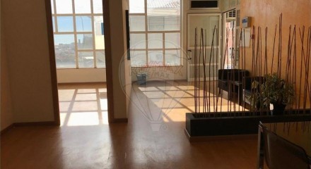 Commercial - Commercial/Retail - Casal de Cambra, Sintra - PT