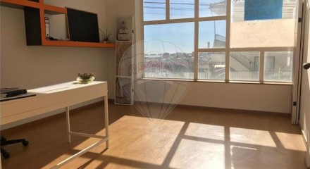 Commercial - Commercial/Retail - Casal de Cambra, Sintra - PT