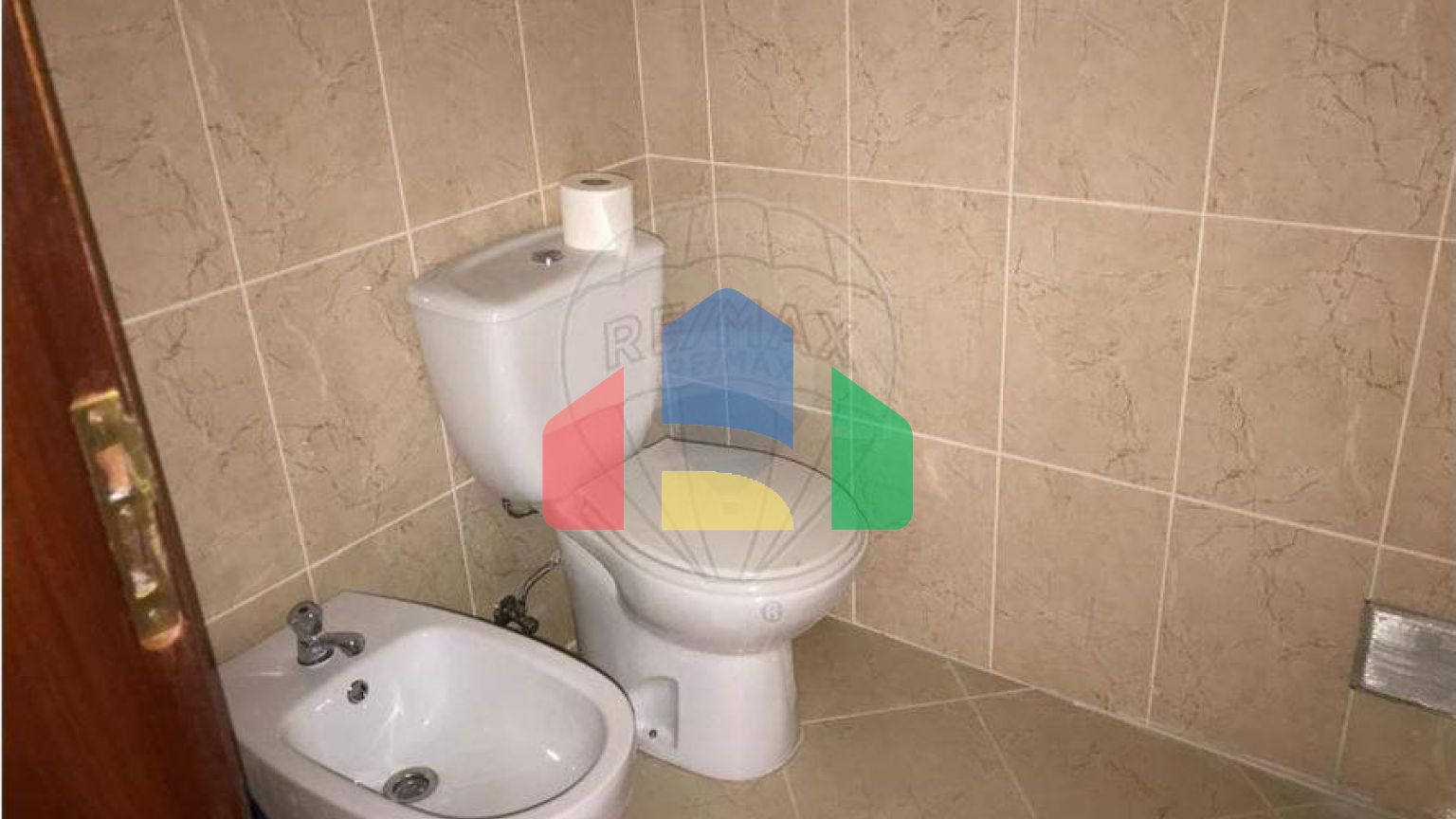 Commercial - Commercial/Retail - Casal de Cambra, Sintra - PT