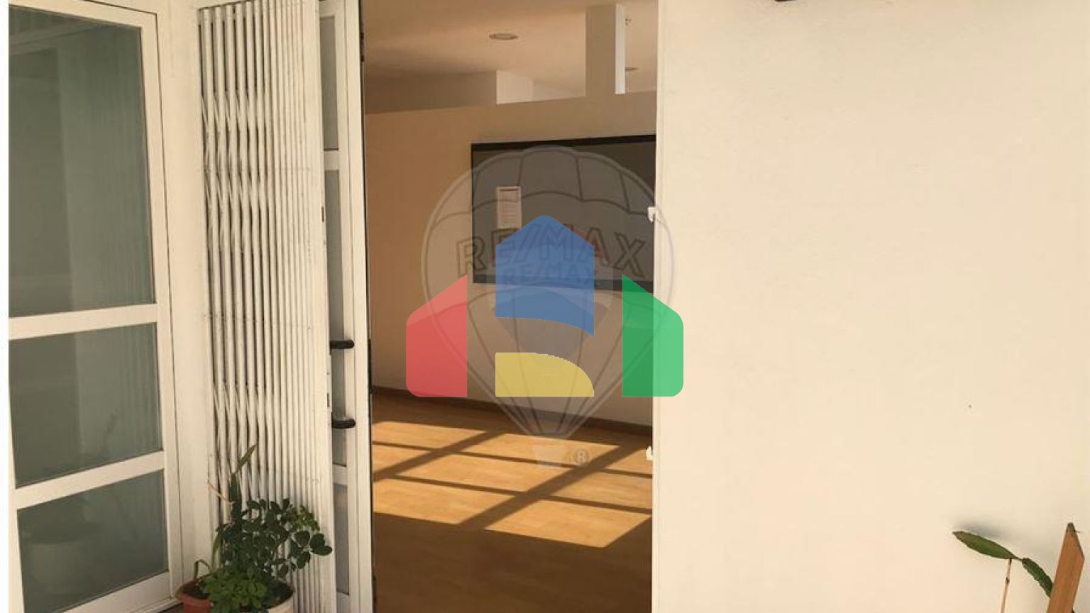 Commercial - Commercial/Retail - Casal de Cambra, Sintra - PT