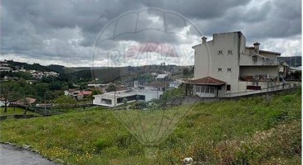 Residential - Land - Lordelo, Paredes - PT