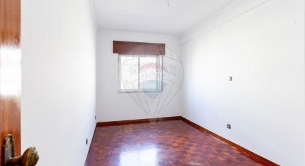 Residential - Condo/Apartment - T4 - Sao Domingos de Rana, Cascais - PT