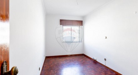 Residential - Condo/Apartment - T4 - Sao Domingos de Rana, Cascais - PT