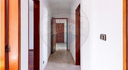 Residential - Condo/Apartment - T4 - Sao Domingos de Rana, Cascais - PT