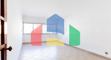 Residential - Condo/Apartment - T4 - Sao Domingos de Rana, Cascais - PT