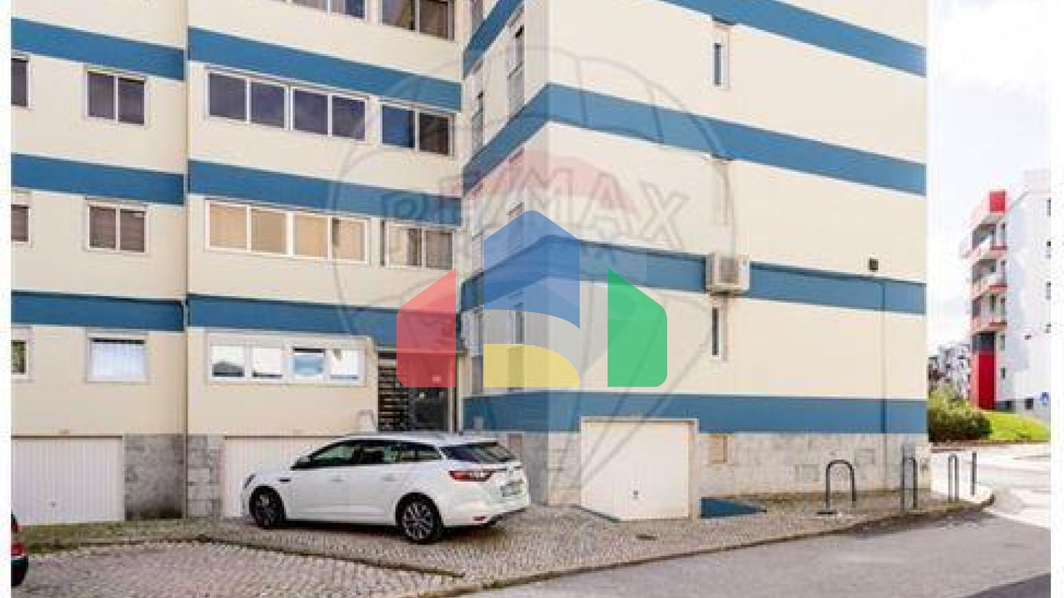 Residential - Condo/Apartment - T4 - Sao Domingos de Rana, Cascais - PT