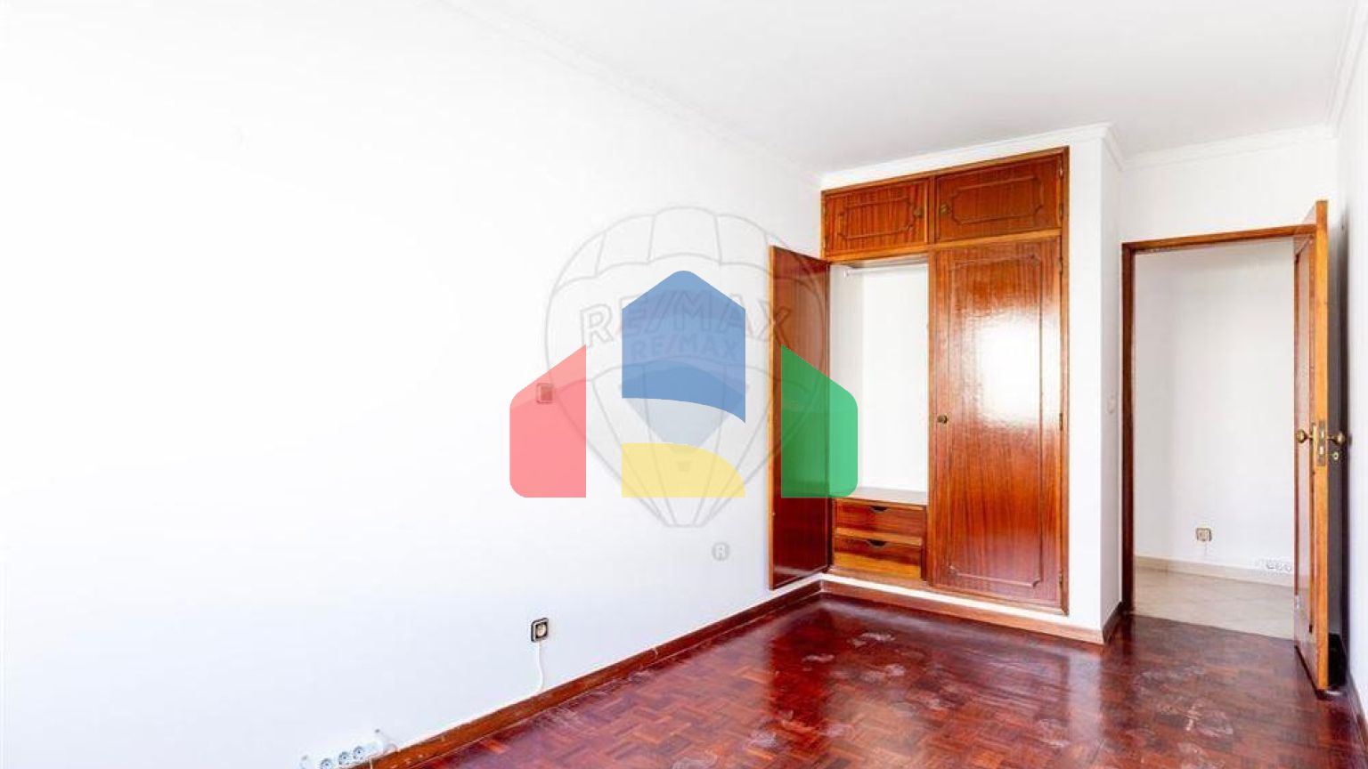 Residential - Condo/Apartment - T4 - Sao Domingos de Rana, Cascais - PT