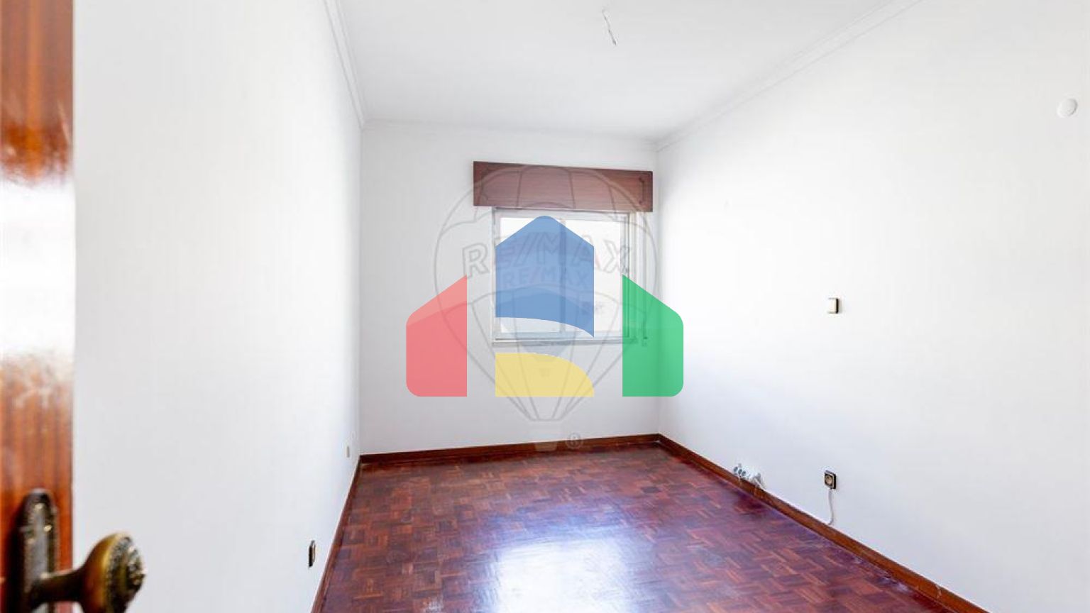 Residential - Condo/Apartment - T4 - Sao Domingos de Rana, Cascais - PT