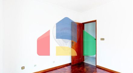 Residential - Condo/Apartment - T4 - Sao Domingos de Rana, Cascais - PT