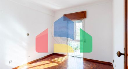 Residential - Condo/Apartment - T4 - Sao Domingos de Rana, Cascais - PT