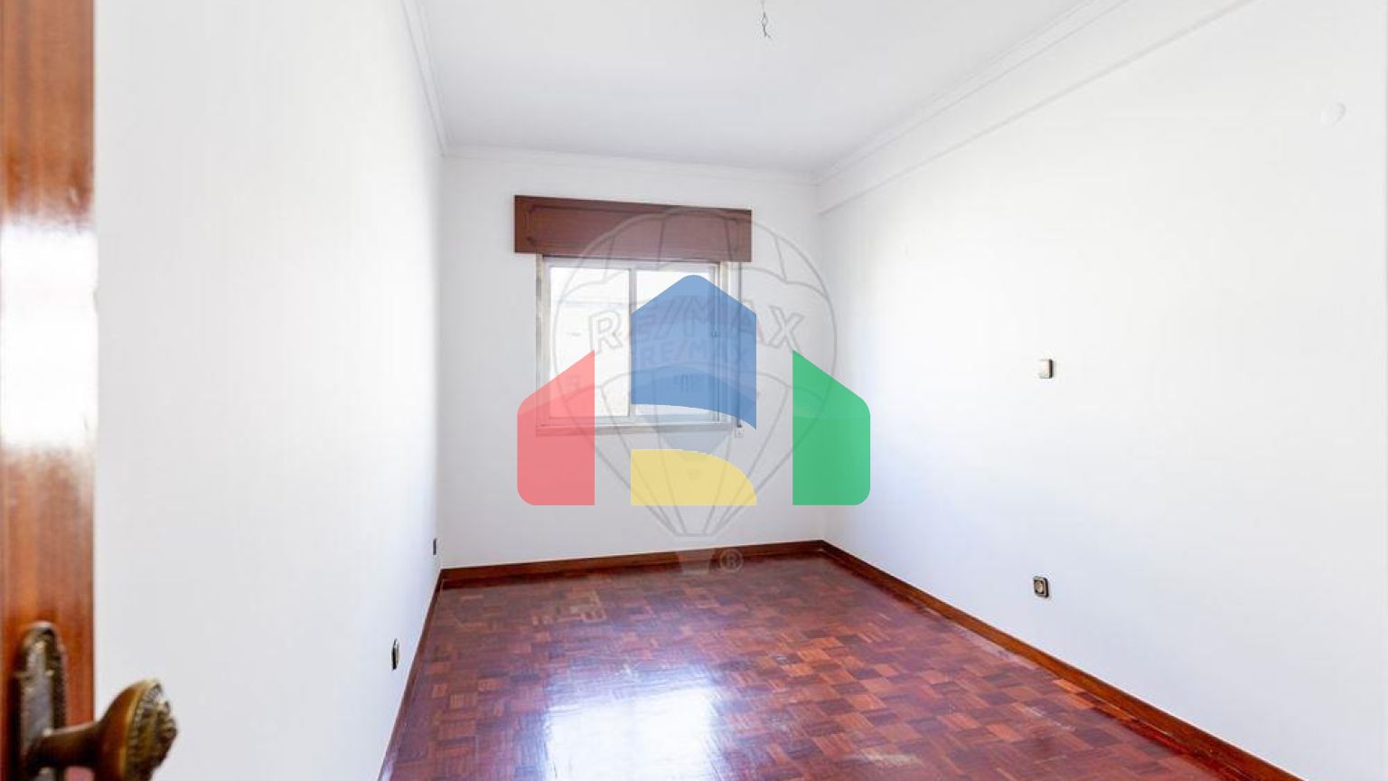 Residential - Condo/Apartment - T4 - Sao Domingos de Rana, Cascais - PT