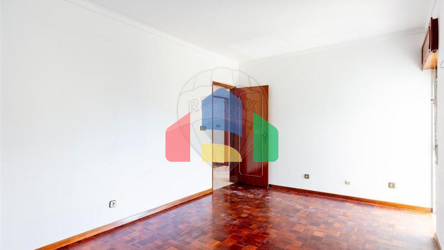 Residential - Condo/Apartment - T4 - Sao Domingos de Rana, Cascais - PT