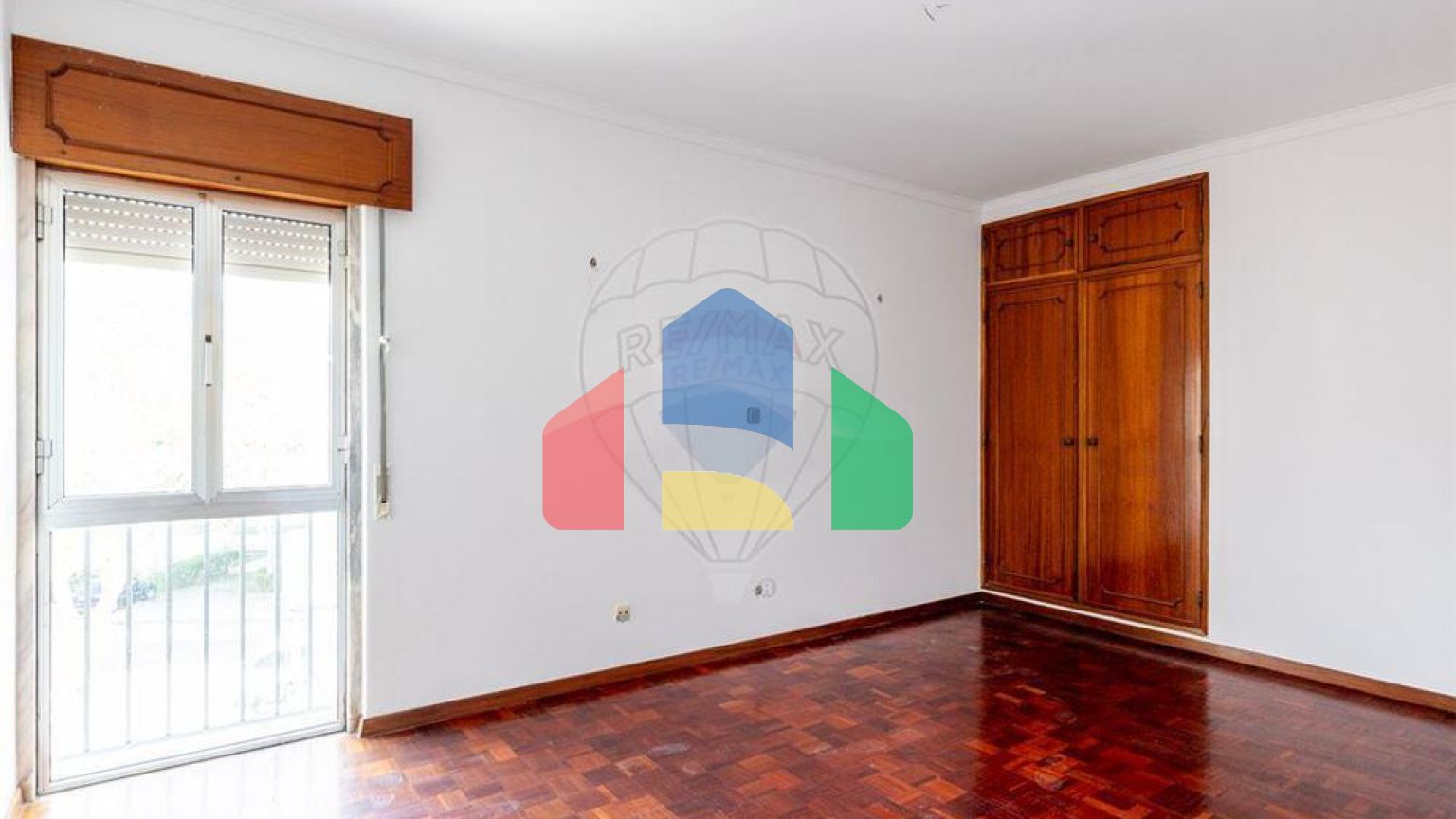 Residential - Condo/Apartment - T4 - Sao Domingos de Rana, Cascais - PT