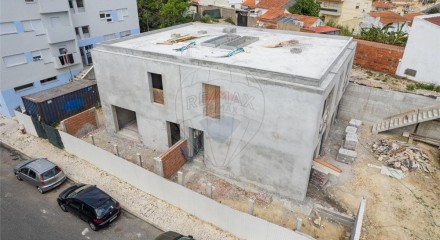 Residential - Single Family Home - T4 - Sao Domingos de Rana, Cascais - PT
