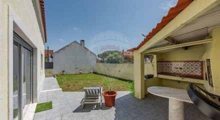 Residential - Single Family Home - T3 - Sao Domingos de Rana, Cascais - PT