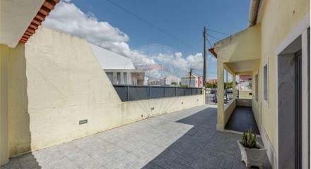 Residential - Single Family Home - T3 - Sao Domingos de Rana, Cascais - PT
