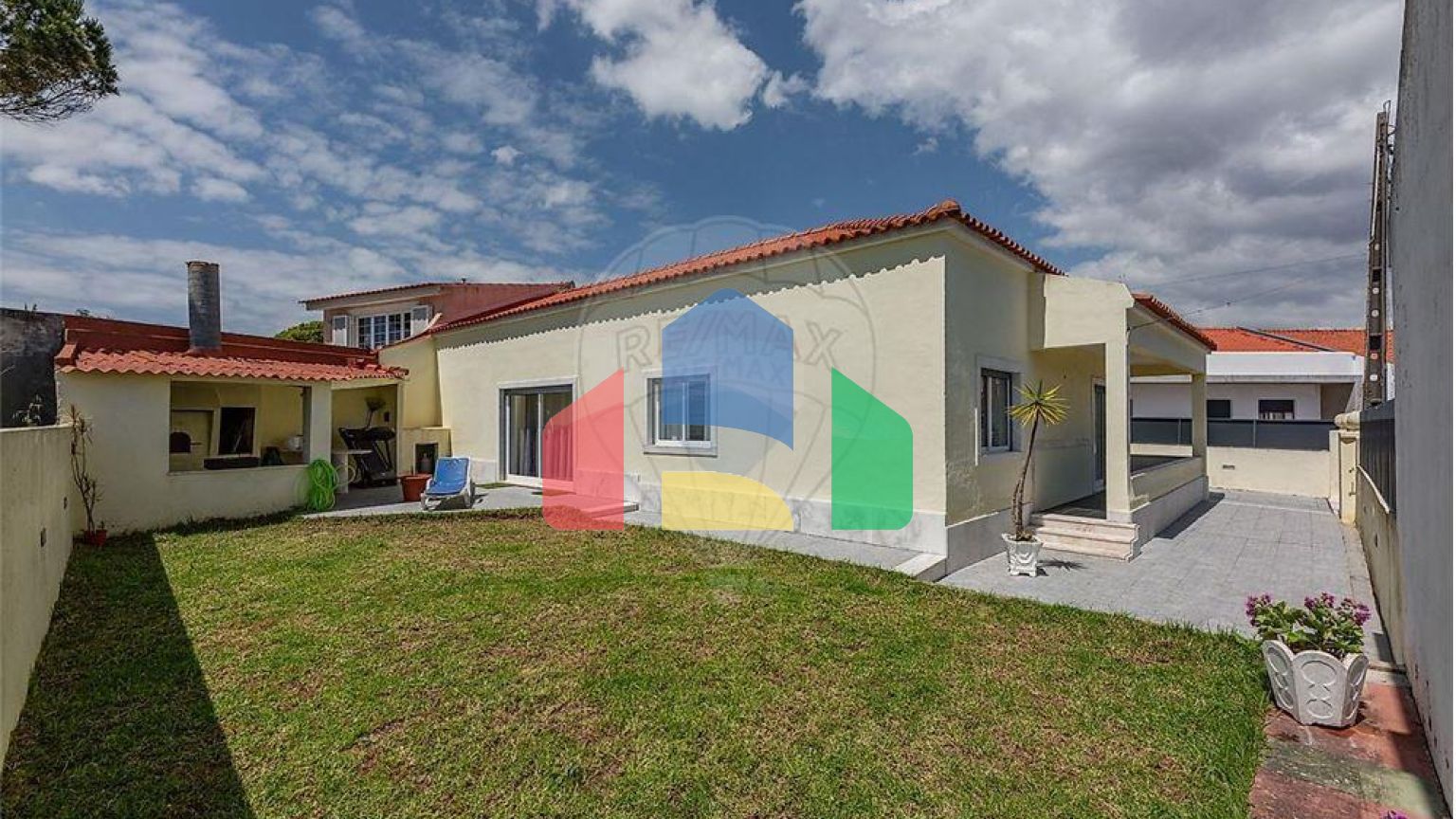 Residential - Single Family Home - T3 - Sao Domingos de Rana, Cascais - PT