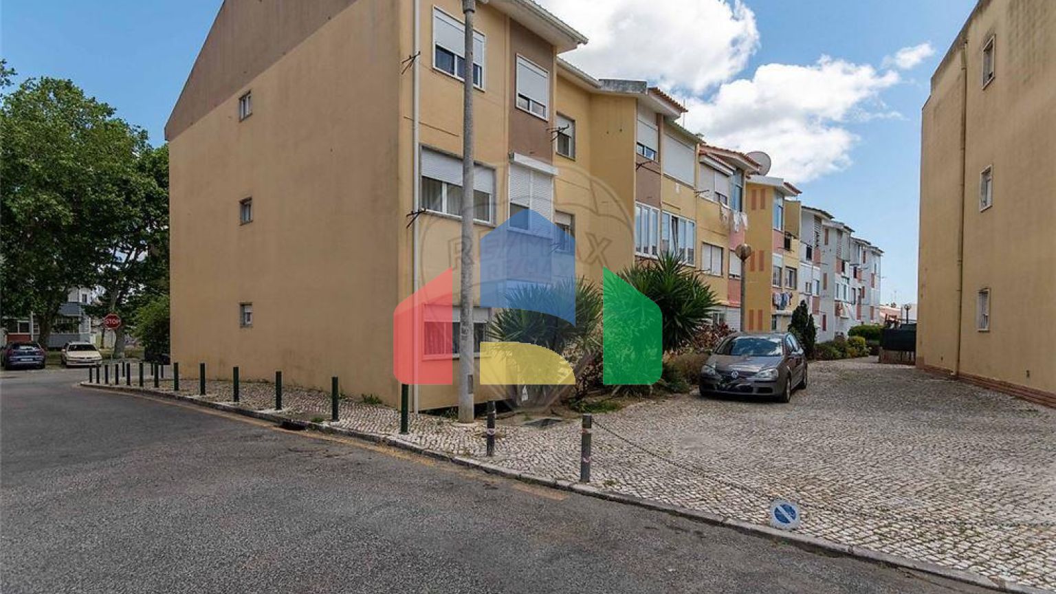 Residential - Condo/Apartment - T3 - Sao Domingos de Rana, Cascais - PT