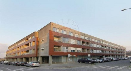 Residential - Condo/Apartment - T3 - Aves, Santo Tirso - PT