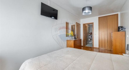 Residential - Condo/Apartment - T3 - Aves, Santo Tirso - PT