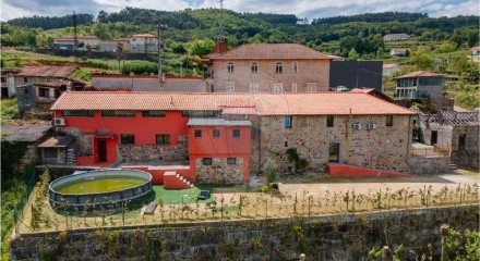 Residential - Single Family Home - T6 - Cepães e Fareja, Fafe - PT