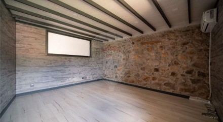 Residential - Single Family Home - T6 - Cepães e Fareja, Fafe - PT