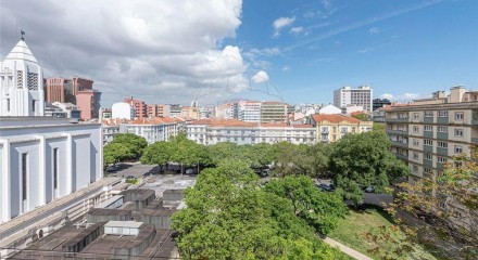 Residential - Condo/Apartment - T2 - Avenidas Novas, Lisbon - PT