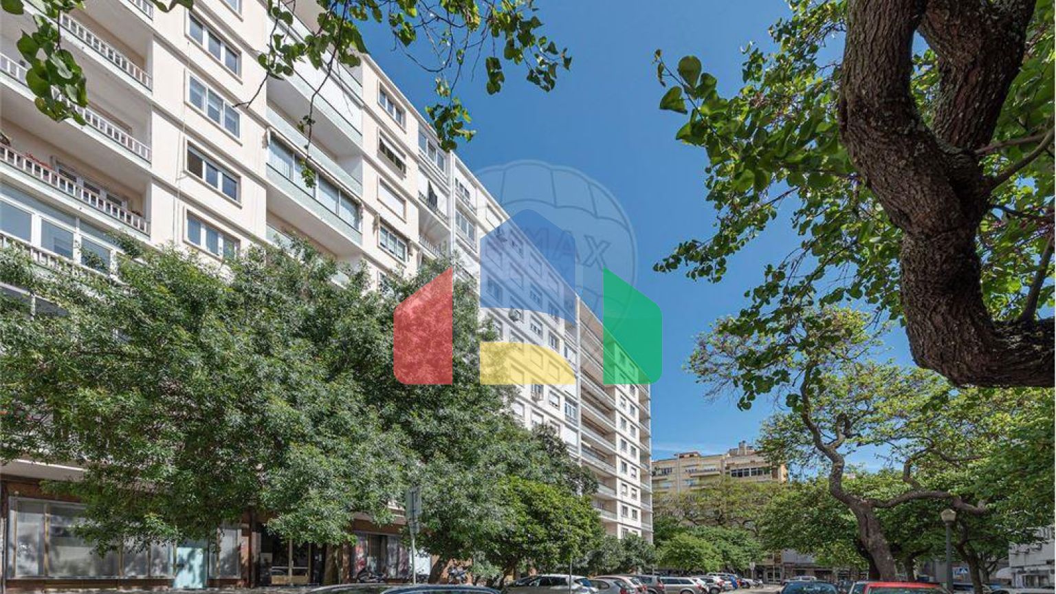 Residential - Condo/Apartment - T2 - Avenidas Novas, Lisbon - PT