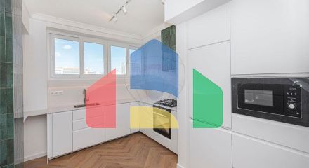 Residential - Condo/Apartment - T2 - Avenidas Novas, Lisbon - PT