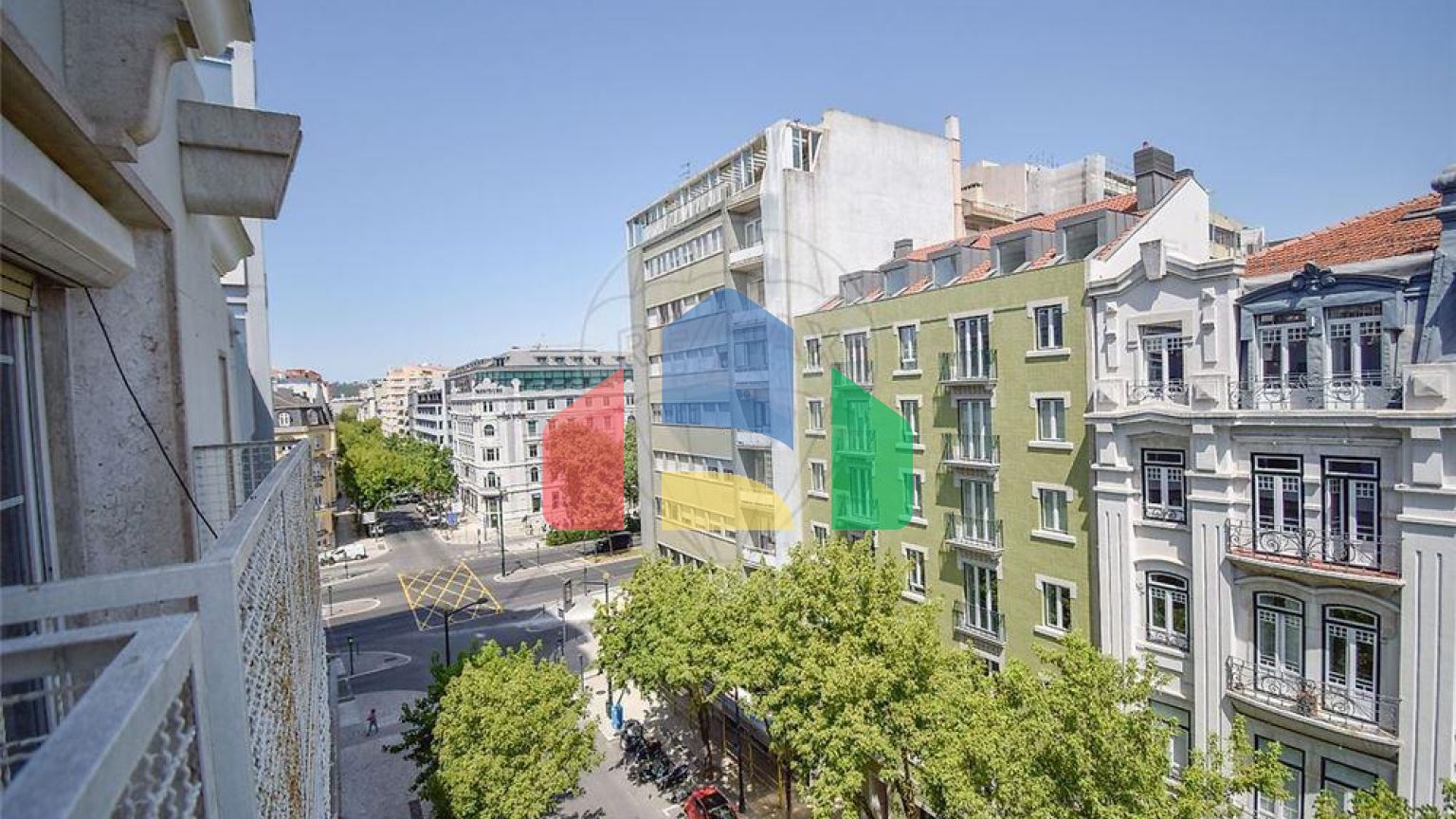 Residential - Condo/Apartment - T5 - Avenidas Novas, Lisbon - PT