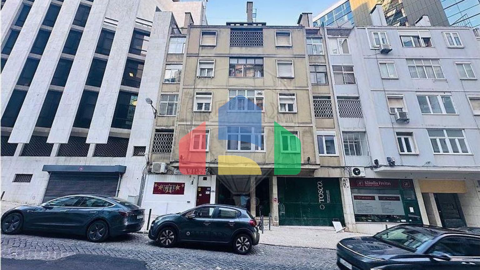 Residential - Condo/Apartment - T1 - Avenidas Novas, Lisbon - PT