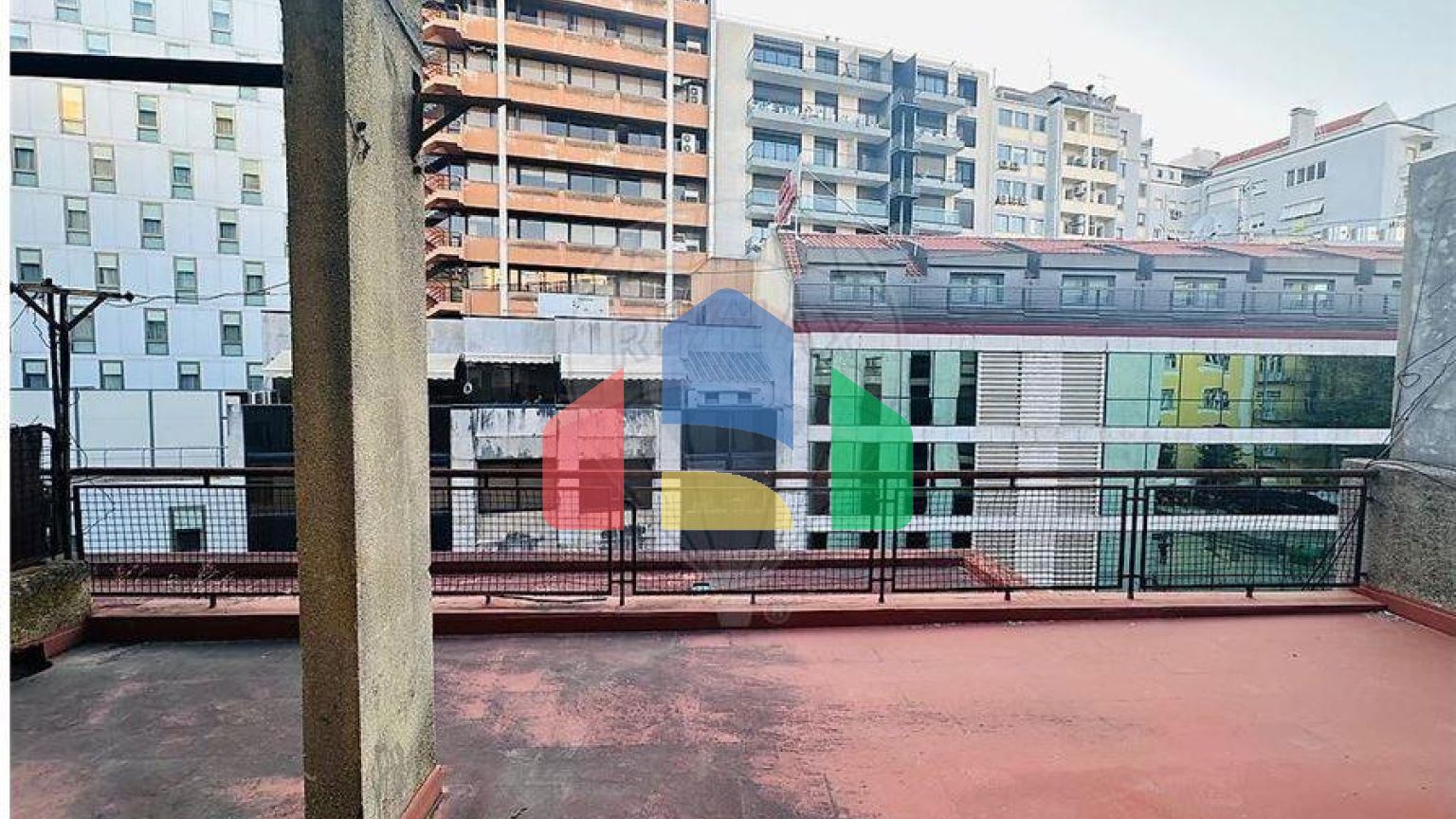 Residential - Condo/Apartment - T1 - Avenidas Novas, Lisbon - PT