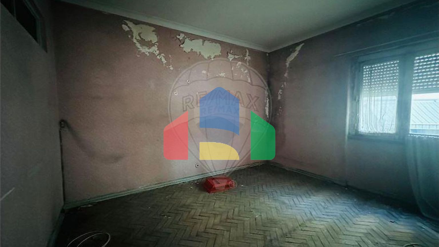 Residential - Condo/Apartment - T1 - Avenidas Novas, Lisbon - PT