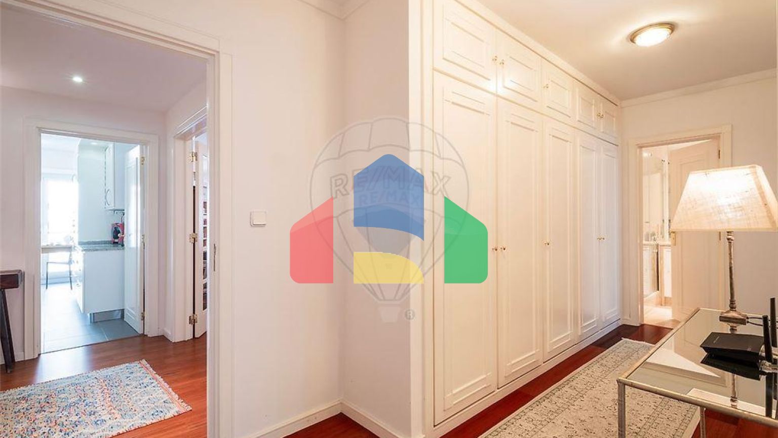 Residential - Condo/Apartment - T3 - Avenidas Novas, Lisbon - PT