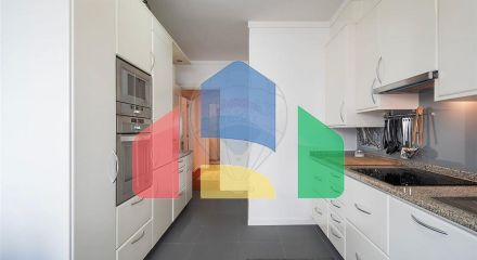 Residential - Condo/Apartment - T3 - Avenidas Novas, Lisbon - PT