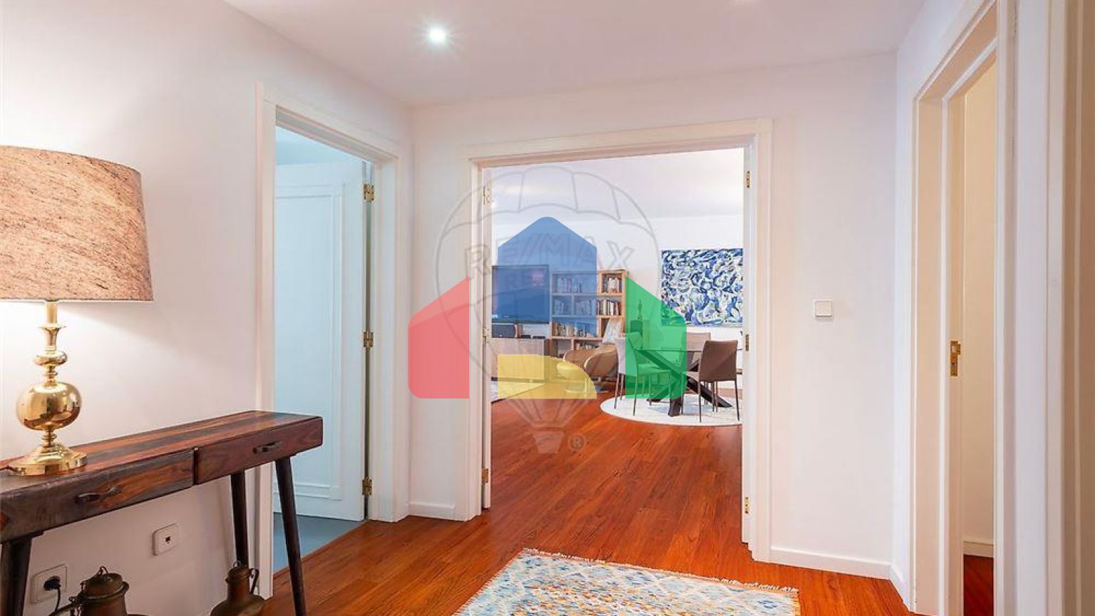 Residential - Condo/Apartment - T3 - Avenidas Novas, Lisbon - PT