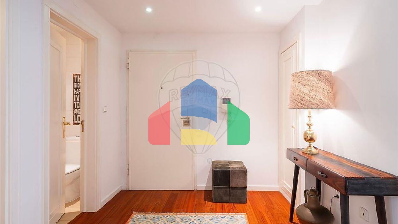 Residential - Condo/Apartment - T3 - Avenidas Novas, Lisbon - PT