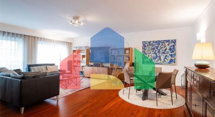 Residential - Condo/Apartment - T3 - Avenidas Novas, Lisbon - PT