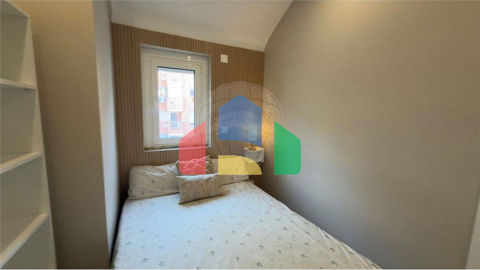 Residential - Condo/Apartment - T1 - Avenidas Novas, Lisbon - PT