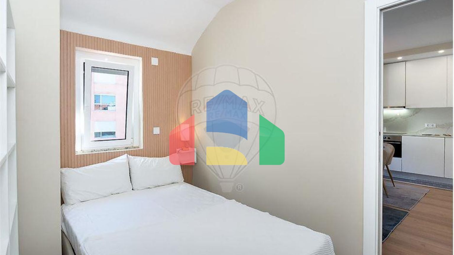 Residential - Condo/Apartment - T1 - Avenidas Novas, Lisbon - PT