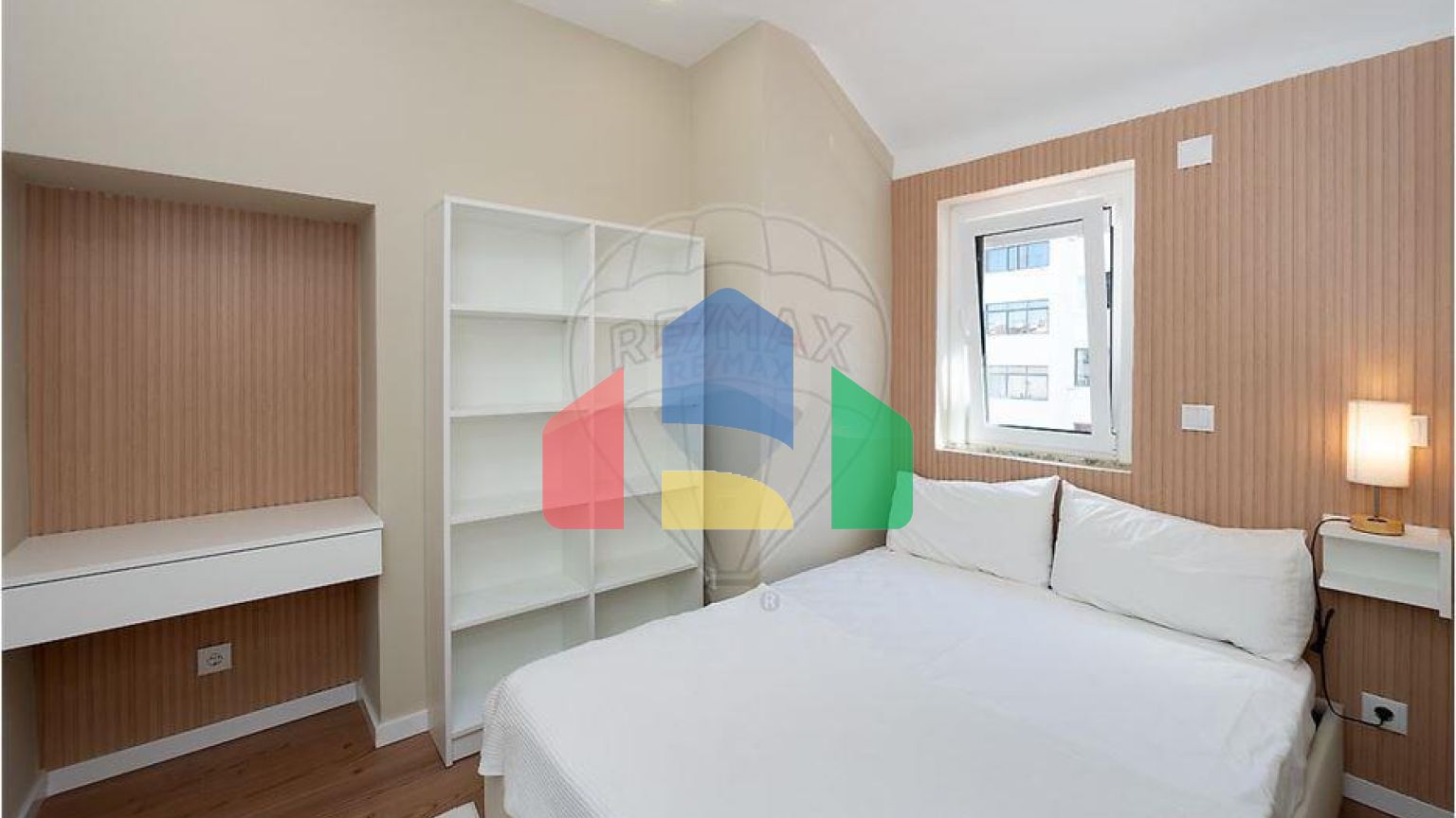 Residential - Condo/Apartment - T1 - Avenidas Novas, Lisbon - PT