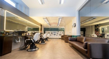 Commercial - Sale of Business - Encosta do Sol, Amadora - PT